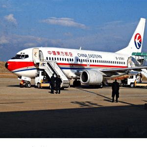 镶黄旗新宝拉格空运代理航空快运业稳步发展的原因是什么？